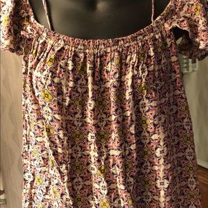 Xhilaration short sleeve top